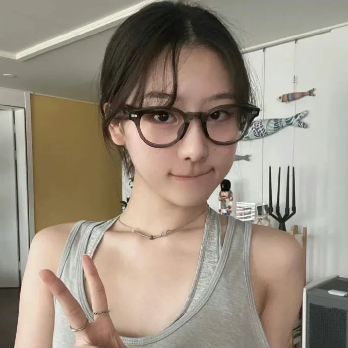 龙月